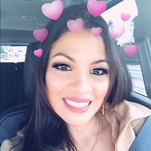 Meet your Posher, Maria